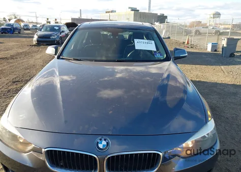 2015 BMW 320I xDrive из США, поврежденный, VIN WBA3C3C55FP664188